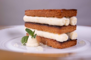 Millefeuille with White Chocolate Ganache and Lemon Gel